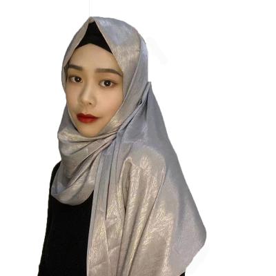 China 2021 High Quality Silk Satin Crepe Hijab Malaysia Hot Selling Polyester Pleat Long Hijab for sale