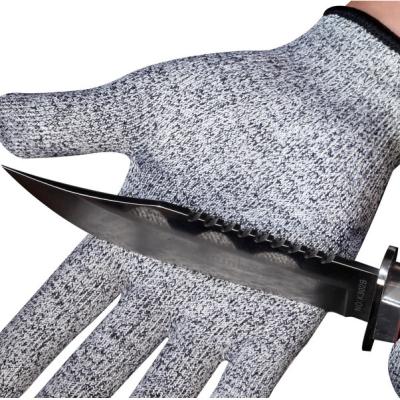 Cina Anti-smash Cut Resistant Work Gloves Safety Level 5 Food Grade For Cut Glass Handling Wood Cutting in vendita