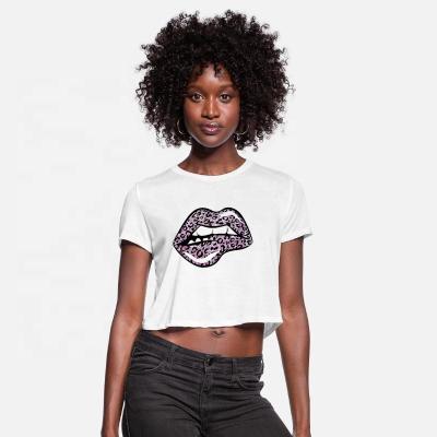 China Custom Wholesale Anti-Wrinkle Women T-shirts Sexy Lips Printed Crop Top Harajuku Polyester Cropped T-shirt for sale