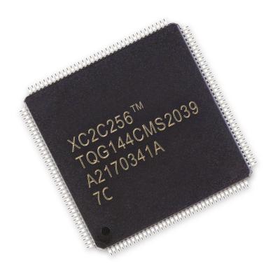 China Network Communicationgs Electronic Component XC2C256-7TQG144C In Stock for sale