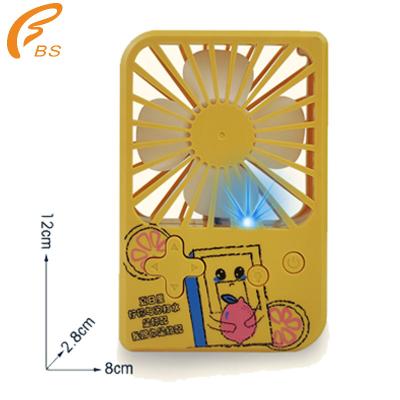 China 2021 Car Mini Portable Game Rechargeable Usb Fan Mobile Fan for sale