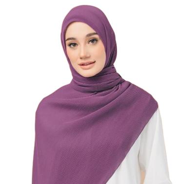 China Wholesale muslim hijab 85*180CM high quality 34 colors women scarf fold chiffon hijab supplier (after crinkle 60-50*180CM) for sale