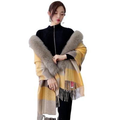 China Luxury real turkey fur shawl inside collar cashmere shawl luxury scarf with fur zebra cashmere shawl with fox fur trim winter scarf for sale