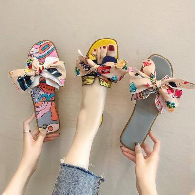 China Popular Fashion Trend Summer Women Slides Sandal With Bow Decoration Ladies Slipper Printed Flat Slides For Girl for sale