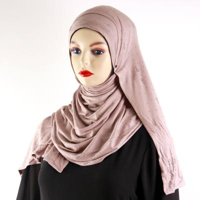 China Hot Sale 2019 Maxi Solid Color Premium Jersey Cotton With Stone Arab Muslim Hijab Head Scarf for sale