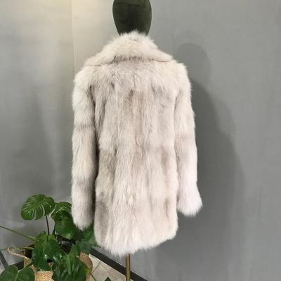 China New Fashion Anti-wrinkle Outwear Customized Genuine Fur Coat Women Fox Fur Coat Winter Real Five Rows for sale