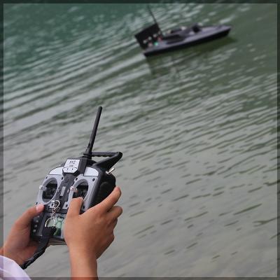 China 30m Water Depth Detect  Capability Applicable Fish Finder  for Any Bait Boat for sale