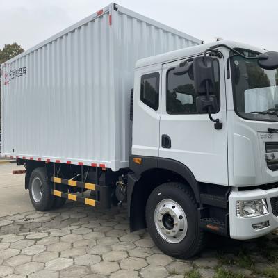 China New Dongfeng Box Cargo Trucks 4X2 Cargo Van Truck 9000*2500*3000 Mm for sale