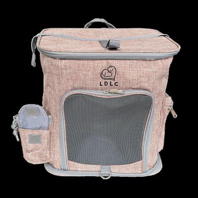 中国 Low MOQ Sustainable Small Pet Airline Approved Kind Breathable Adjustable Deluxe Mesh Dog Carrier Backpack 販売のため