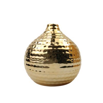 China New classic/postmodern colorful unique ceramic vases with difference shape design for home decor for sale