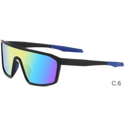 China Sports sunglasses factory common wholesale sports google fashion color mirror polarized driving sunglasses for men unisex PC mirror lens 138-148 for sale