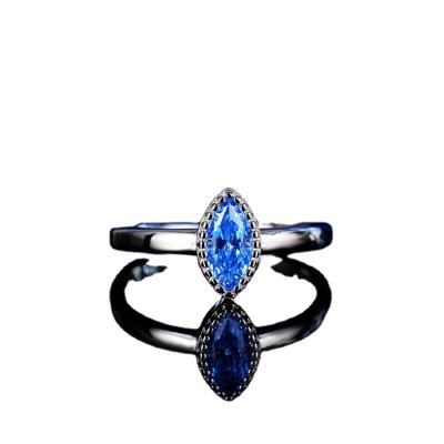 China 2021 Fashion Hot Sale European Zircon Valentine Rings For Trendy Couples RTS Rings for sale