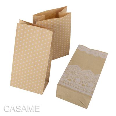 China Dot Gift Bag Packaging Candy Cookie Favor Wrapping Paper Recyclable Paper Wedding Party Goodie Bags For Candy for sale