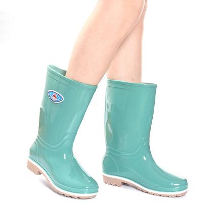 China Fashion Trend Midi Raining Boots Women Wholesale High Quality Waterproof Knee High Worker Boots PVC Rubber Ankle Booties Men Raining Boots Shoes for sale