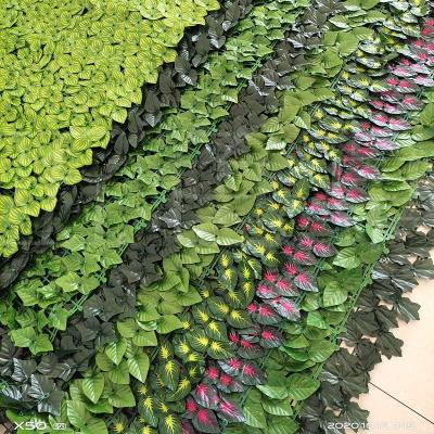 China Minimalist Artificial Ivy Privacy Fence Screen, Artificial Small Hedges Fence 118.1x39.3 Inches and Artificial for sale