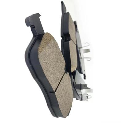 China Manufacturer Wholesale Ceramic Brake Pad Front Wheel Ceramic Brake Pad For Hyundai Semi-metal Brake Pad for sale