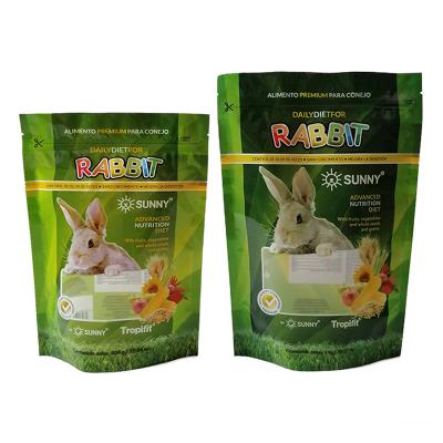 China Custom Feed Stand Pet Squirrel Food Packaging Pet Rabbit Cat Food Self Seal Bag for sale