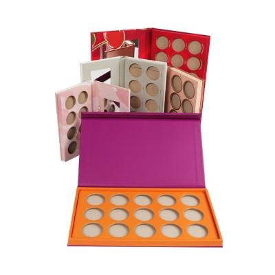 China Recyclable Makeup Set Free Sample Eyeshadow Palette Custom Plastic Packaging for sale