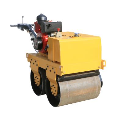 China Retail Compact Ce Certificated Vibratory Double-wheel Diesel 650kg Road Roller for sale