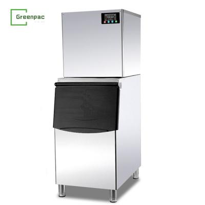 China Hot Selling Commercial Moon Shape Crescent Ice Machine Automatic Ice Maker 136kg/24h For Cold Drinks for sale