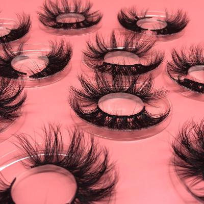 China Soft wholesale mink eyelashes with new custom eyelash packaging 5d 25mm mink eyelashes for sale