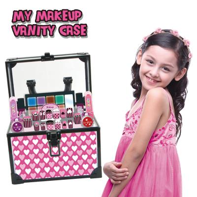 China Girls Magic Beauty Set of 2021 New Non-Toxic Material Toys Toys Preschool Toy Set Dressing Carry Case for sale