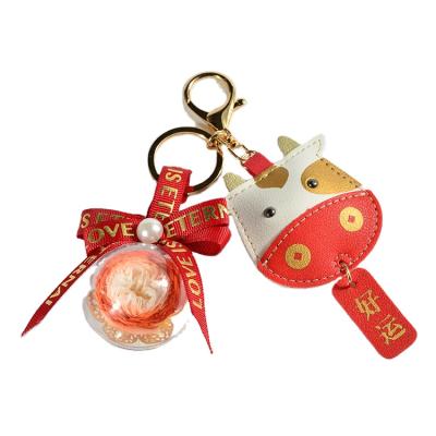 China Eco-friendly Key Chain Preserved Flowers Everlasting Natural Forever Rose Key Chain Roses For Decoration for sale