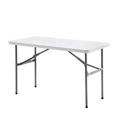 China Durable 6ft HDPE Material Outdoor 180cm Picnic Plastic Fold In Half Tables for sale