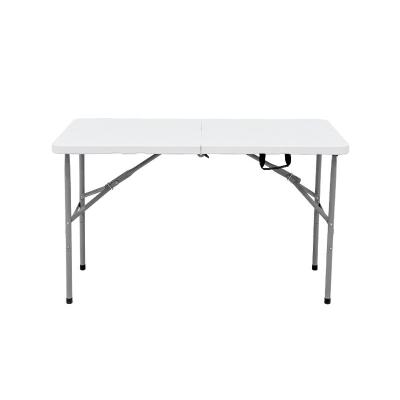 China 6ft 180cm Rectangle Durable HDPE Material Plastic Picnic Folding In Half Tables for sale