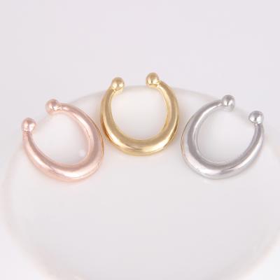 China FASHIONABLE Fake Septum Nose Circle Stainless Steel Nose Rings Ring Non-Pierced UClip On Nose Circle Rings for sale