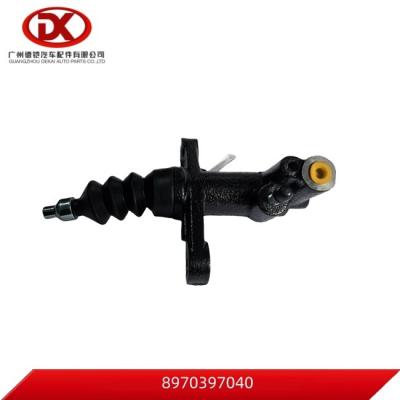 Cina 8 97039704 0 Clutch Slave Cylinder  ISUZU TFR54 4JA1 8970397040 D-MAX in vendita