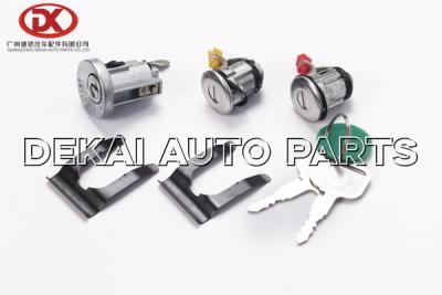 China WW100002 ISUZU Body Parts Door Lock Set 9-297035293-0 8-97035293-0 for sale