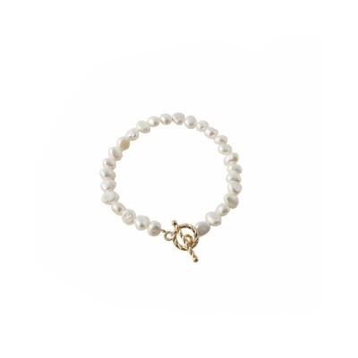 China CLASSIC High Quality Naturally Shaped Ladies Jewelry Handmade Woven Freshwater Pearl Bracelet for sale