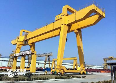 China Stable Heavy Duty Crane , Adjustable Gantry Crane Hoist Lifting Mechanism for sale