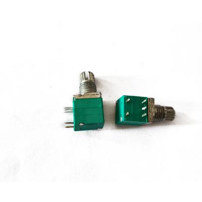 China Alloy 097 single band switch adjustable potentiometer B10K-10 axis potentiometer for sale