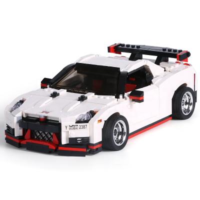 China The creative idea series toy 1024pcs Nismo Nissan Technic legoING car R35 compatible toys GTR bricks building block toys for boy for sale