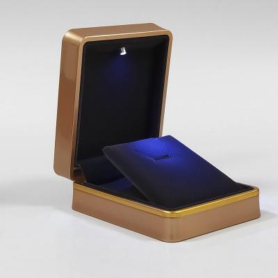 China Light Box Jewelry Earring Packaging Jewelry Display Gift Box With Led Light for sale