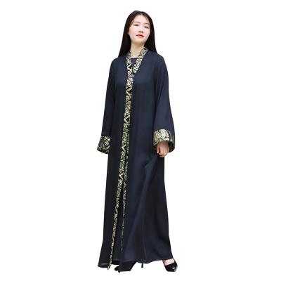 China Middle East Kimono Clothing Long Cardigan Women's Muslim Long Robe Luxury Islamic Muslim Long Robe Gown for sale