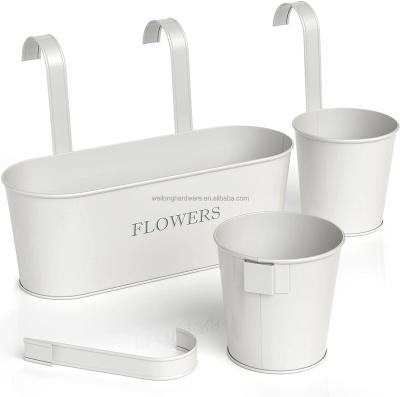 China Home Modern Thick Metal Garden Planter Bucket Metal Hanging Planters With Handle Flower Pot for sale