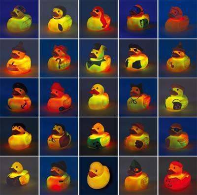 China Bath Toy Custom Toy Lightup Toy Child Cartoon Set Flashing Animal Duck Light Up Bath Toy Rubber Cartoon Baby Bathtub Bathroom Time Shower for sale