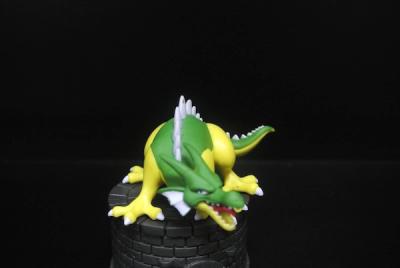 China Green Yellow Color Japanese Anime Figures Dragon Shape With A Base for sale