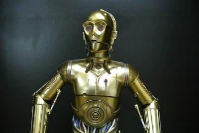 China Gold C3PO Robot Star Wars Characters Toys His Eyes Can Give Out Light for sale