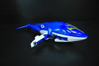 China Blue Shark Figure Transformer Robot Toy Easy Operation For Display for sale