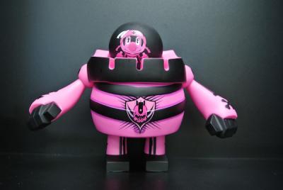 China Customized Pink Black Coin Bank Toy Hands Movable 8 Inch For Home Decoration for sale