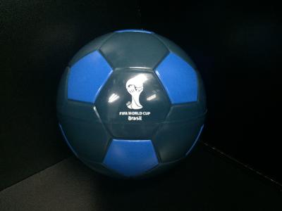 China O brinquedo plástico do futebol azul do campeonato do mundo de Brasil figura para a promoção feita do ABS à venda