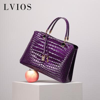 China Hot Sale Qi 2023 Noble Patent Leather Pearl Arch Crocodile Women's Purse And Clutch Purse And Purse PU Women's Purse Retro for sale