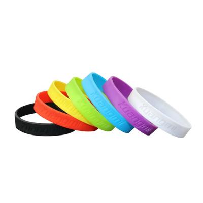 China Custom decoration silicone wristbands, make your own rubber wristbands with message or logo for sale