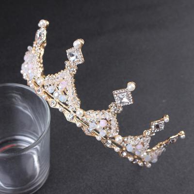 China Luxury Diamond-studded Crown Tiara Alloy Pearl Crystal Bridal Party Headband 30*11*6CM for sale