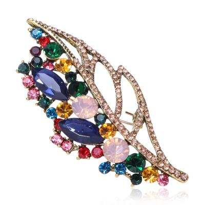 China ALLOY alloy wholesale diamond brooch fashion rhinestone leaf brooch luxury pin for accessories for sale