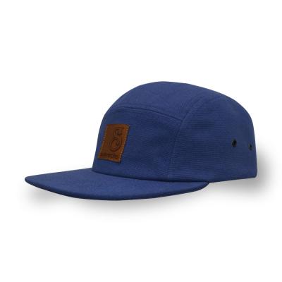 China BSCI style COMMON CANVAS 5 panel woven label snapback hat buckle plastic band plastic band street fashion flat hat 2021 new for sale